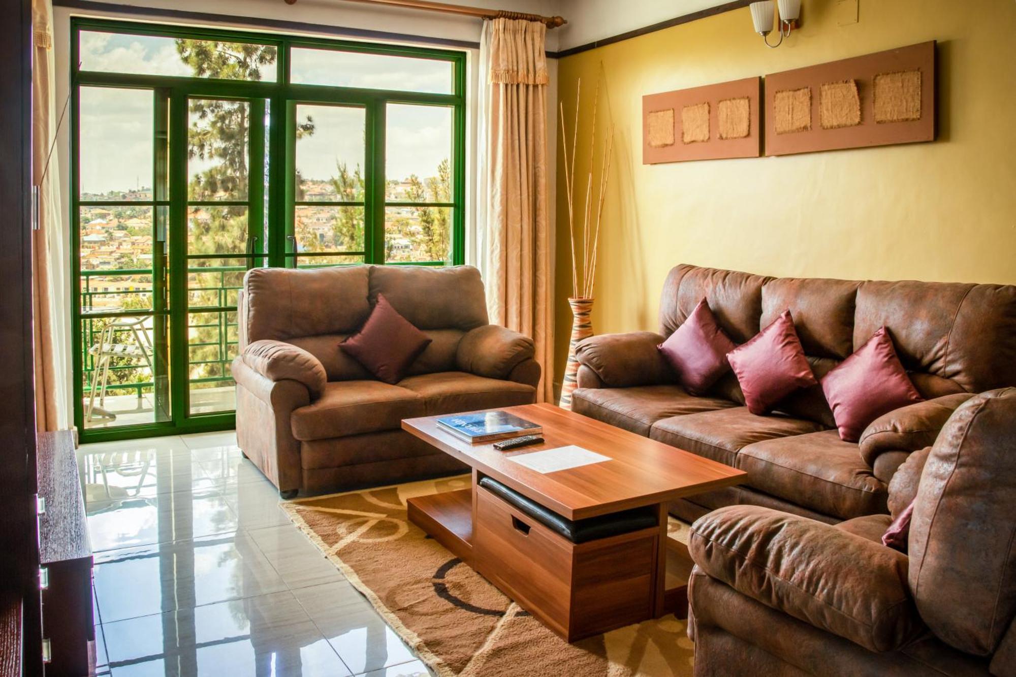 Highlands Suites Hotel And Apartments Kigali Buitenkant foto